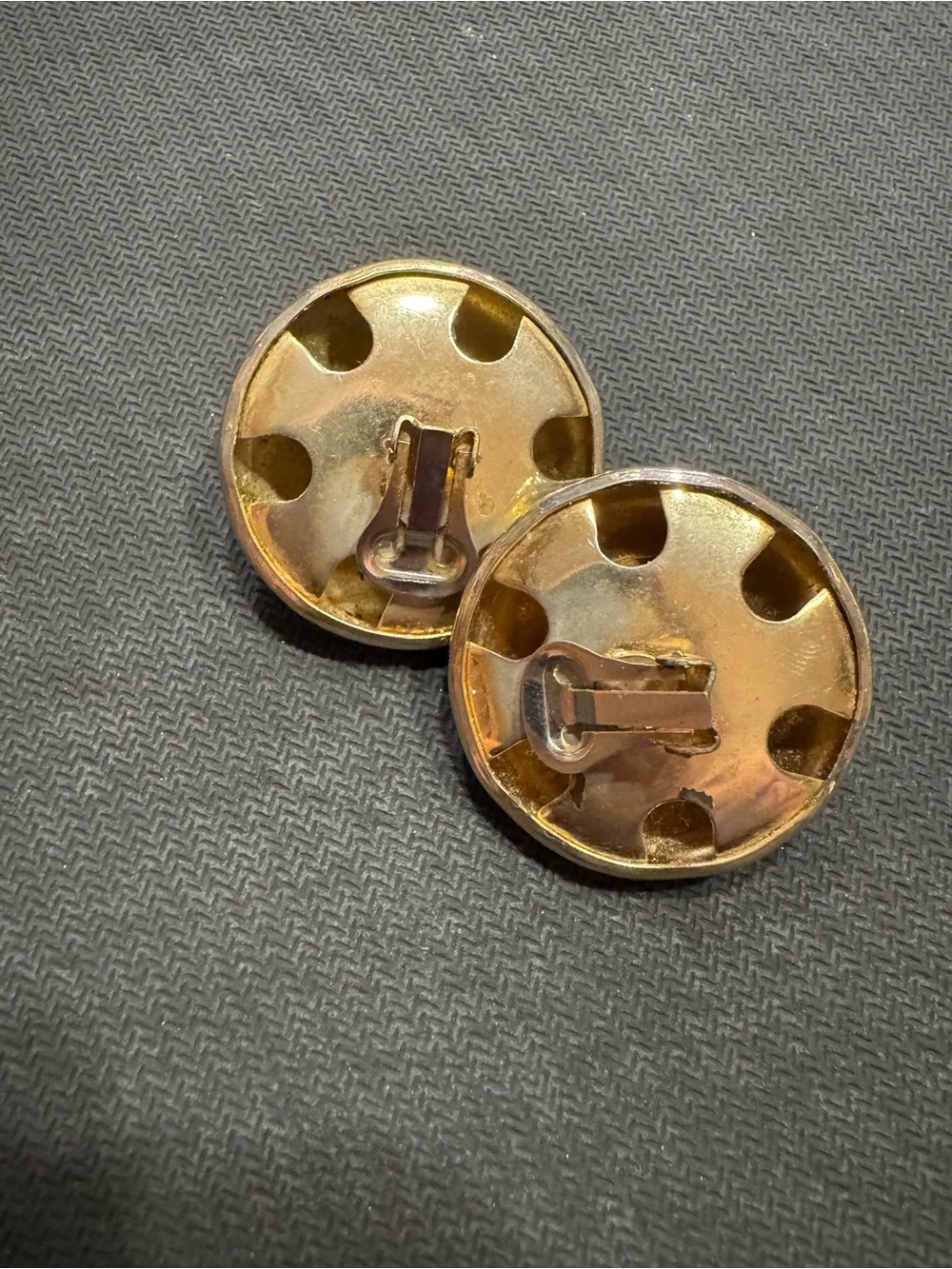 Vintage Erwin Pearl Gold Tone Clip on Earrings
